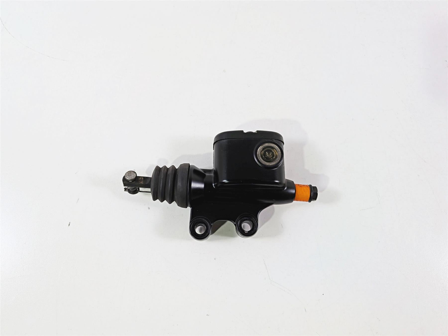 2016 Harley Touring FLHX Street Glide Rear Brake Master Cylinder 41700028A {{ shop.shopifyCountryName }} - Mototech271