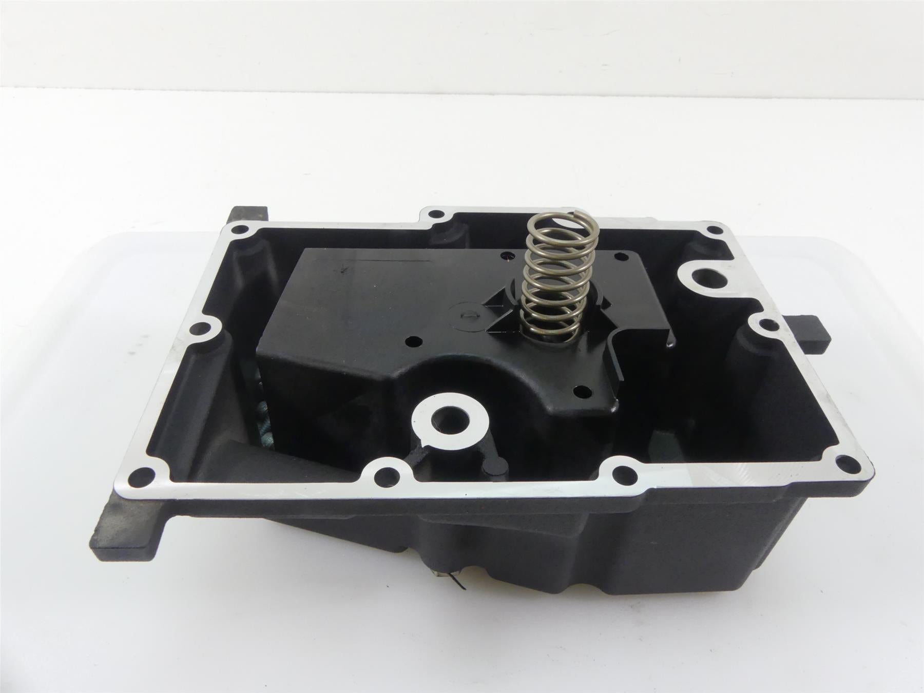 2016 Harley FXDLS Dyna Low Rider Lower Oil Pan Transmission Cover 26071-02 {{ shop.shopifyCountryName }} - Mototech271
