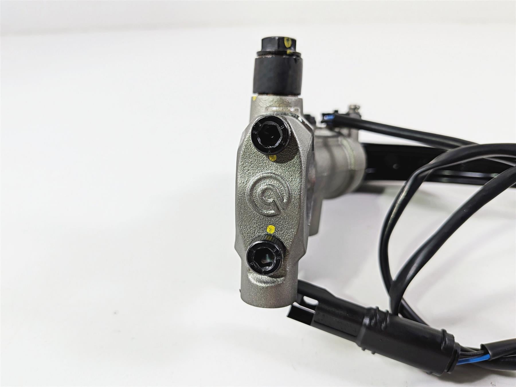 2023 Ducati Streetfighter V4 Brembo Radial Clutch Master Cylinder Lever 63040952A-Mototech271