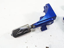 Load image into Gallery viewer, 2009 Harley FXCWC Softail Rocker C Flame Foot Peg &amp; Blue Brackets Set 33683-07A
