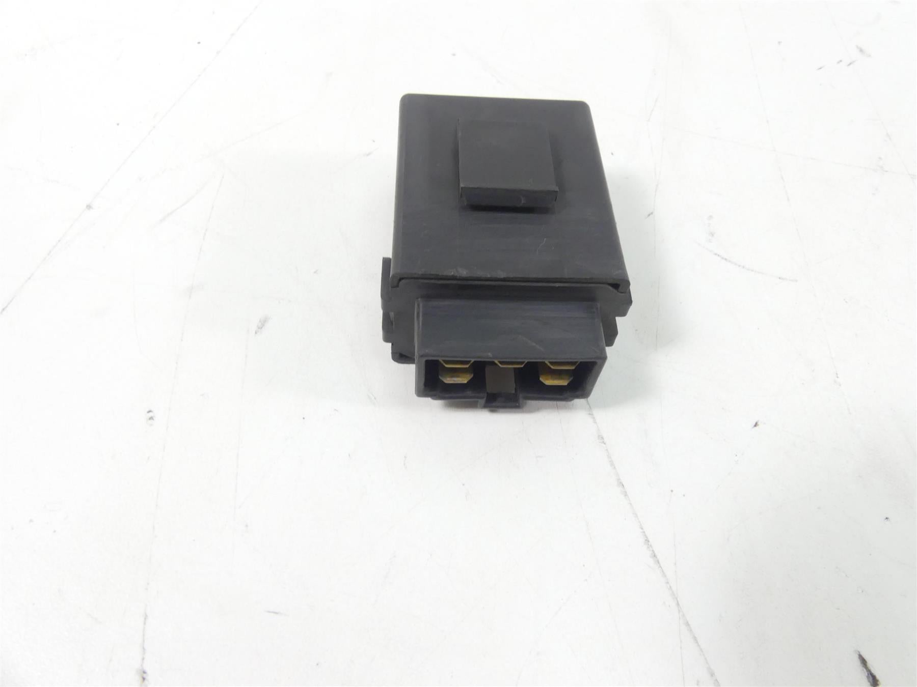 2001 Yamaha XV1600 Road Star Denso Turn Signal Flasher Relay 4WM-83350-00-00 {{ shop.shopifyCountryName }} - Mototech271