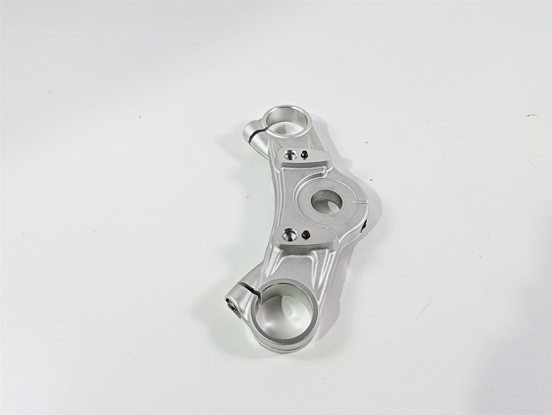2022 BMW RnineT Pure K22 Upper Triple Tree Steering Clamp 31428558473 {{ shop.shopifyCountryName }} - Mototech271