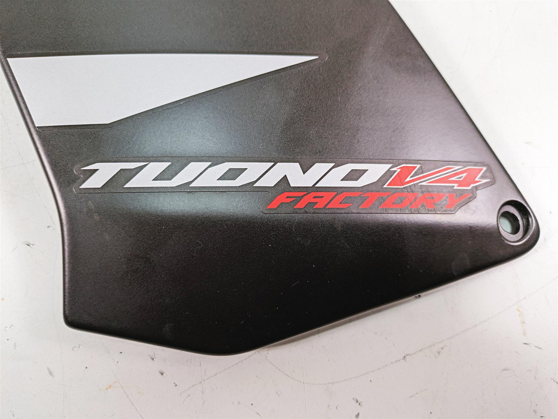 2020 Aprilia Tuono V4 Factory Left Air Duct Side Cover Fairing 2H003733000XHG {{ shop.shopifyCountryName }} - Mototech271