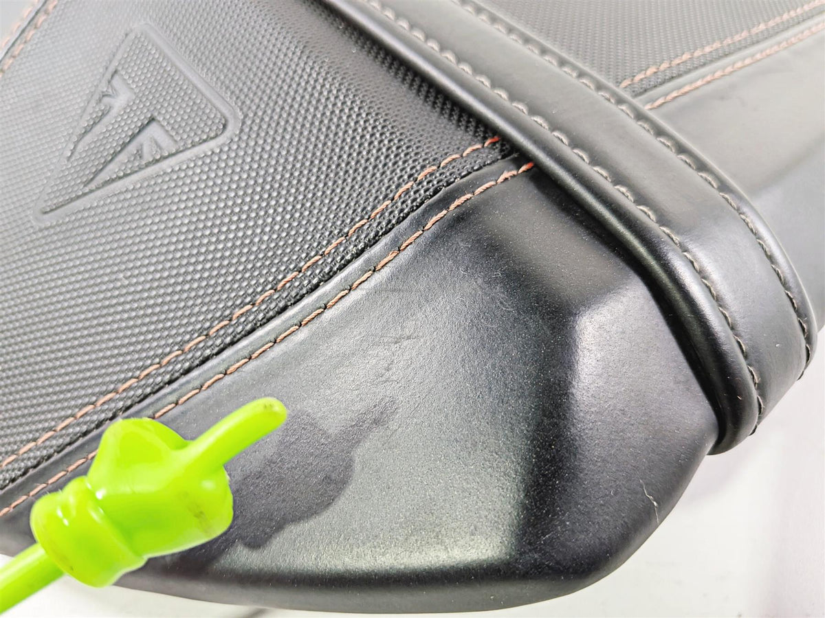 2019 Triumph Speed Triple RS 1050 Rear Passenger Seat Saddle T2307339 {{ shop.shopifyCountryName }} - Mototech271