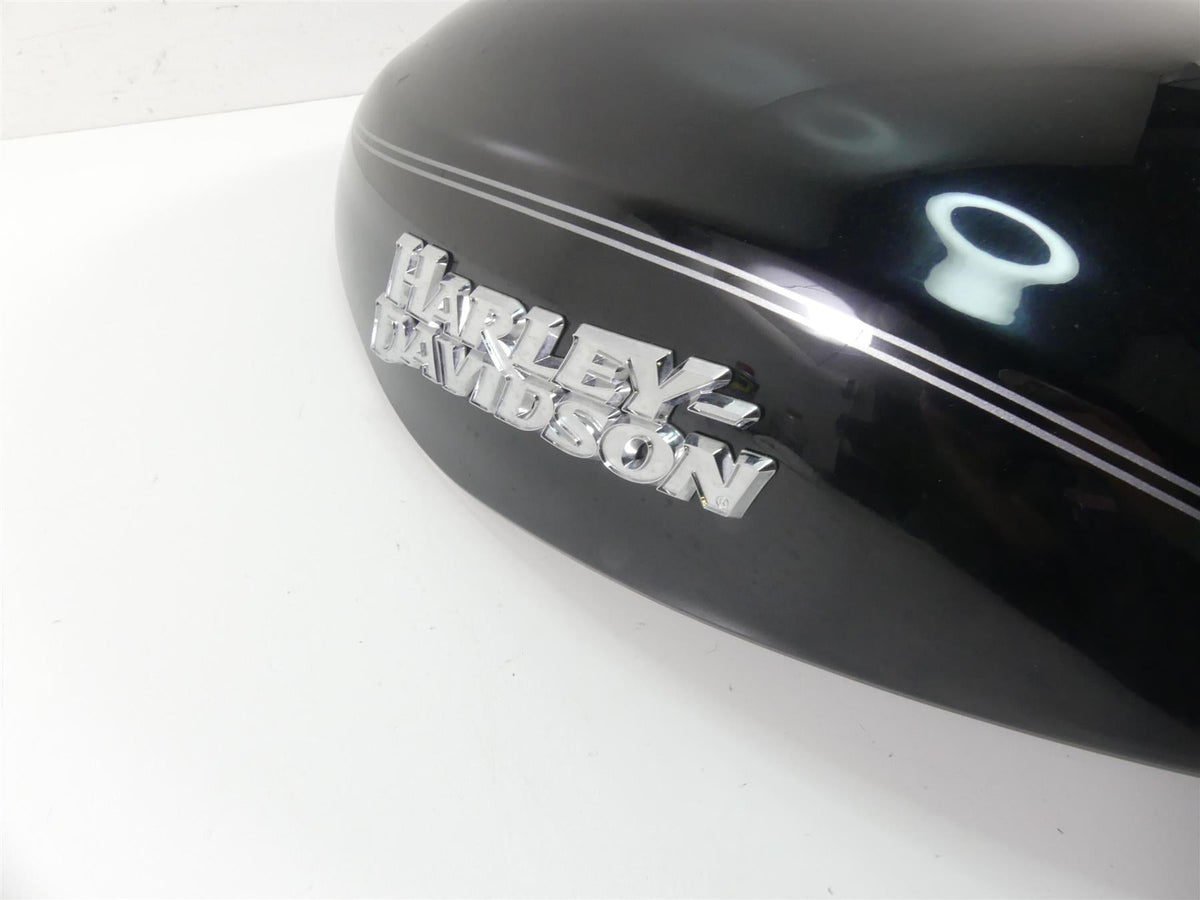 2006 Harley VRSCD Night Rod Upper Fuel Tank Airbox Cover Fairing 66154-07BEO {{ shop.shopifyCountryName }} - Mototech271