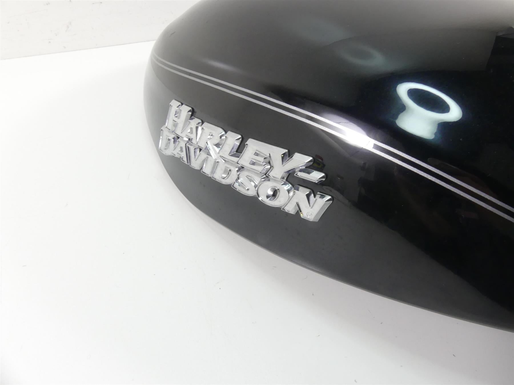 2006 Harley VRSCD Night Rod Upper Fuel Tank Airbox Cover Fairing 66154-07BEO {{ shop.shopifyCountryName }} - Mototech271