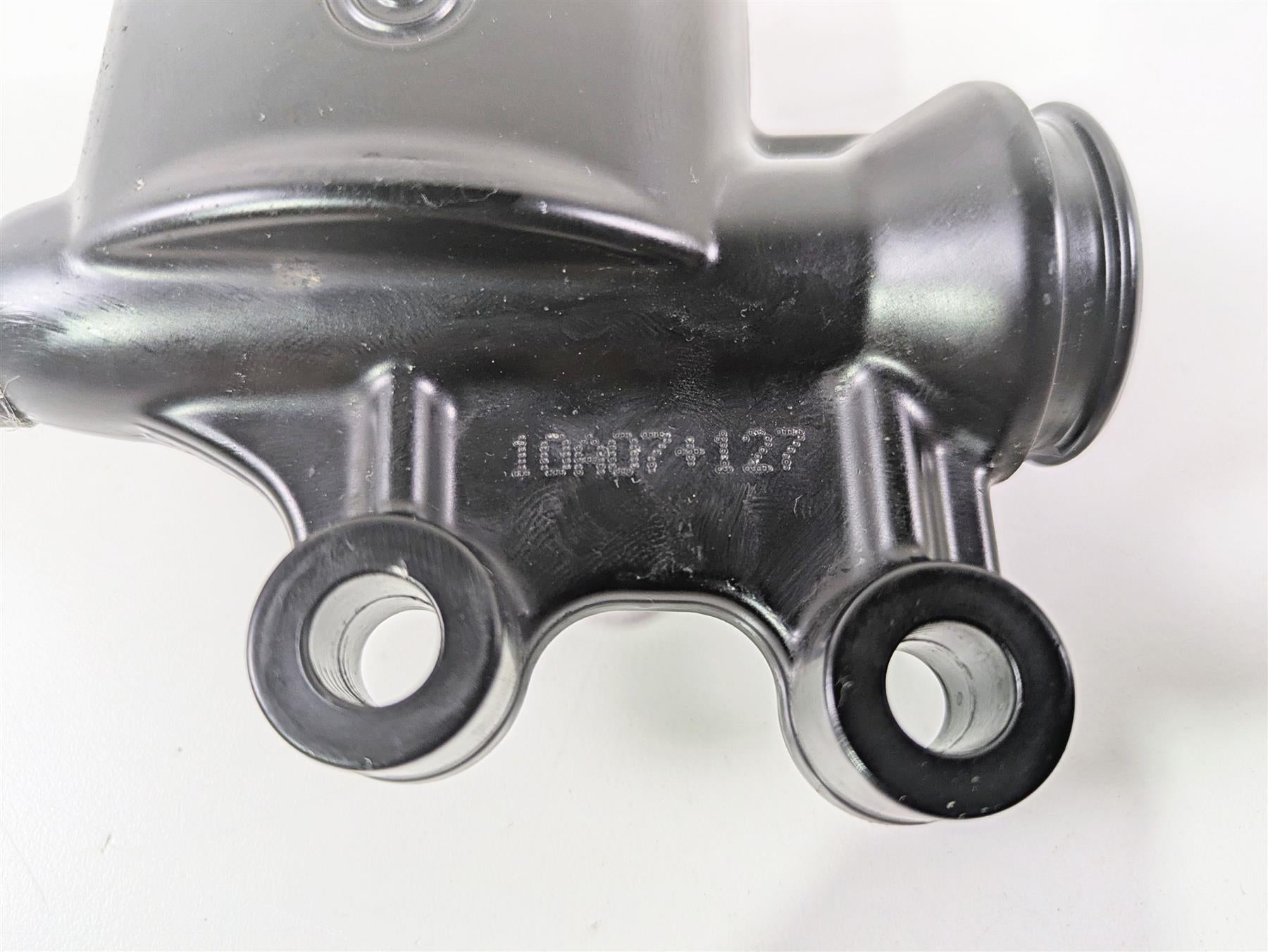 2010 Harley Touring FLHXSE CVO Street Glide Rear Brake Master Cylinder 46459-08B {{ shop.shopifyCountryName }} - Mototech271