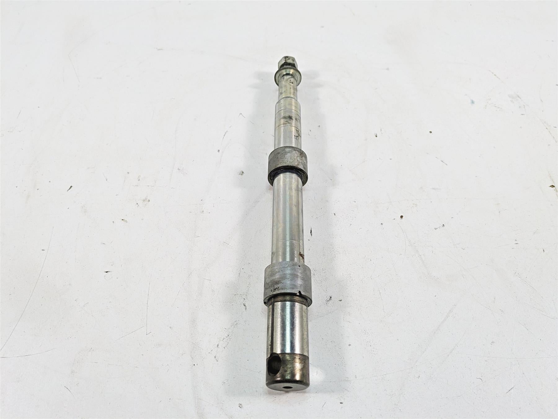 2006 Harley Touring FLHTCUI Electra Glide Front Wheel Spindle Axle 43364-00 {{ shop.shopifyCountryName }} - Mototech271