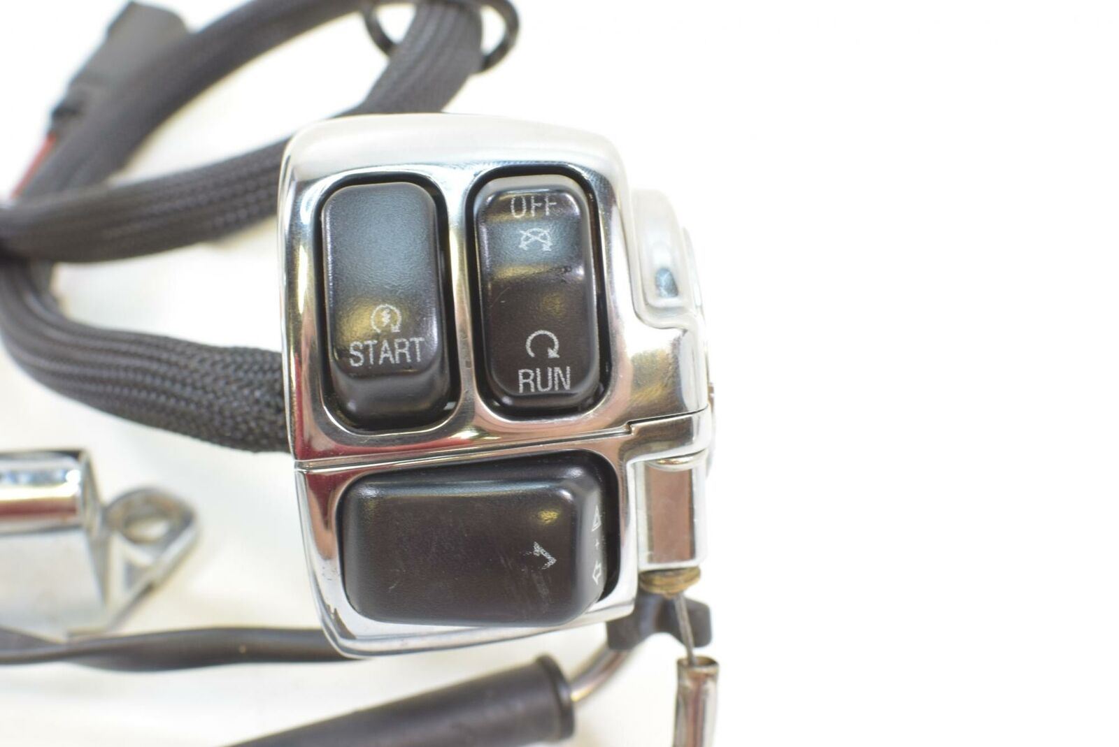 2009 Harley FXDFSE CVO Dyna Fat Bob Right Control Switch Blinker Throttl 71684-0 {{ shop.shopifyCountryName }} - Mototech271