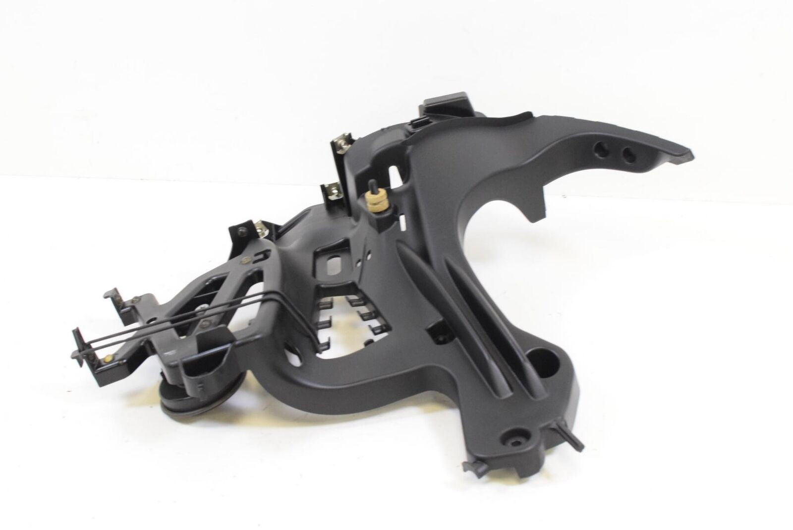 06 BMW K1200S K1200 S K40 Left Front Panel Stay Headlight Bracket 4663767776102 {{ shop.shopifyCountryName }} - Mototech271