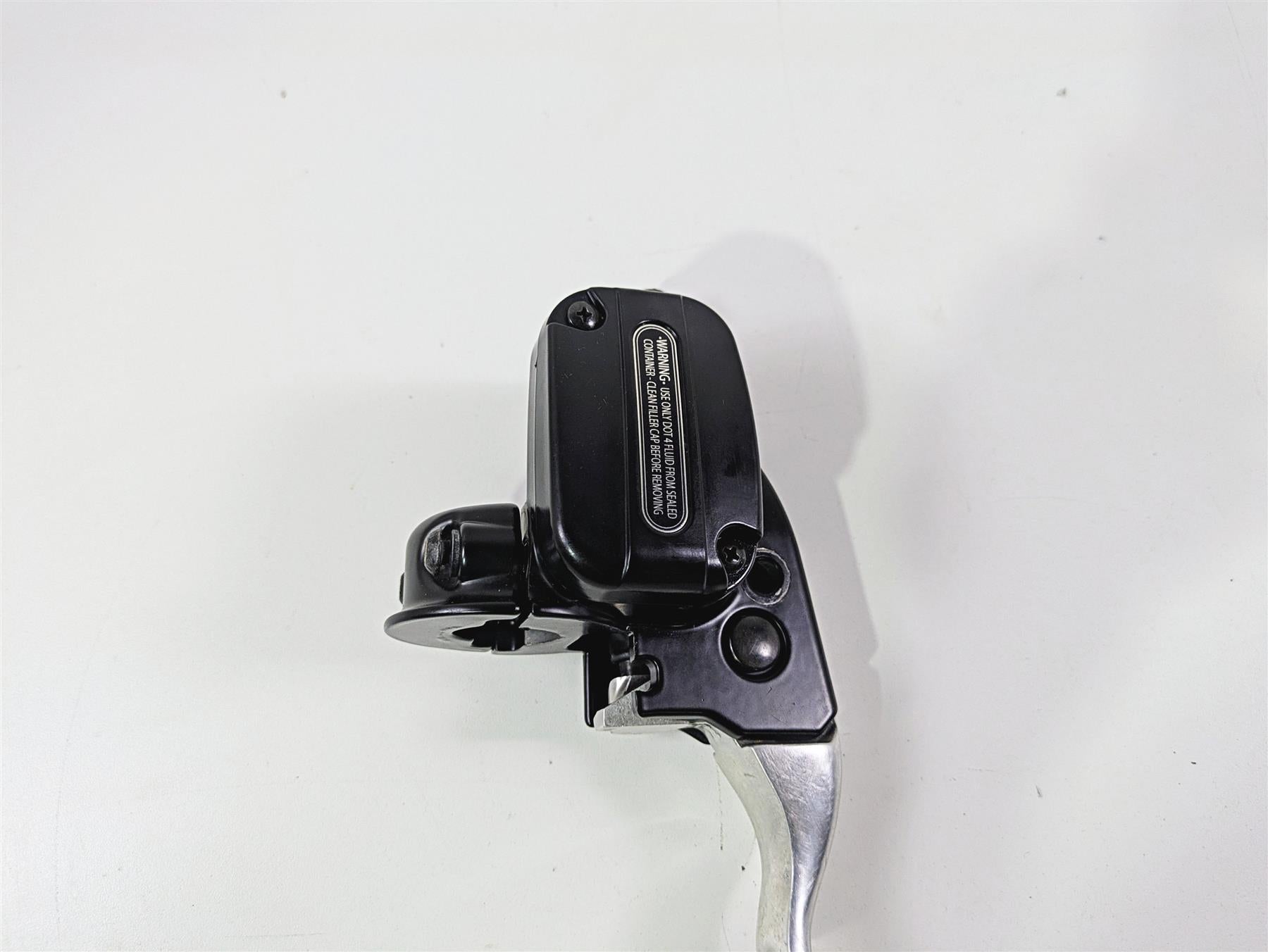 2016 Harley Touring FLHR Road King Front Brake Master Cylinder 44551-08F {{ shop.shopifyCountryName }} - Mototech271