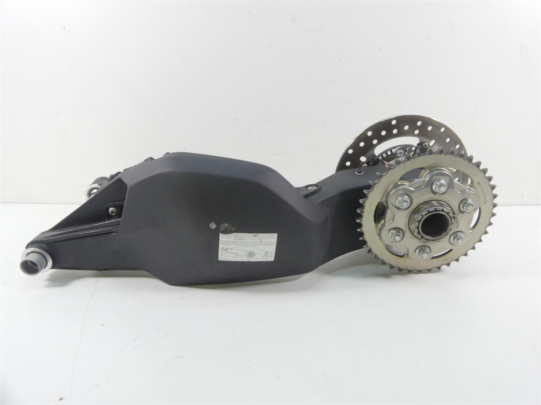 2018 Ducati Panigale 1100 V4 S Swingarm Swing Arm & Rear Axle 37022191CA | Mototech271