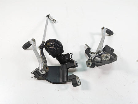 2009 Yamaha XV1900 Raider Front Left Right Footpeg Mount & Pedal Set 5C7-27420 {{ shop.shopifyCountryName }} - Mototech271