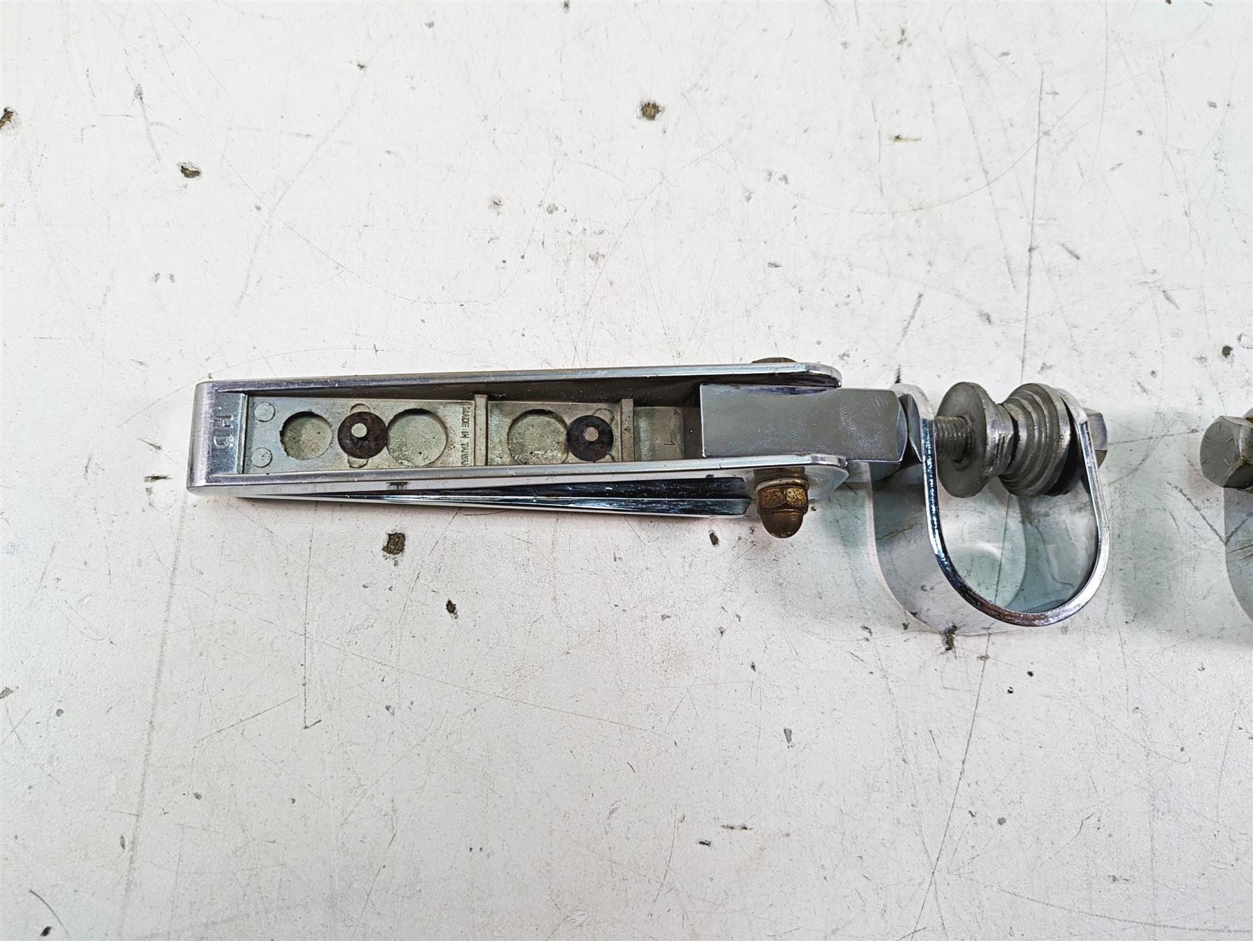 2008 Harley FLHTCU Electra Glide Old-School Highway Pegs Footpeg Ret 49102-86T {{ shop.shopifyCountryName }} - Mototech271