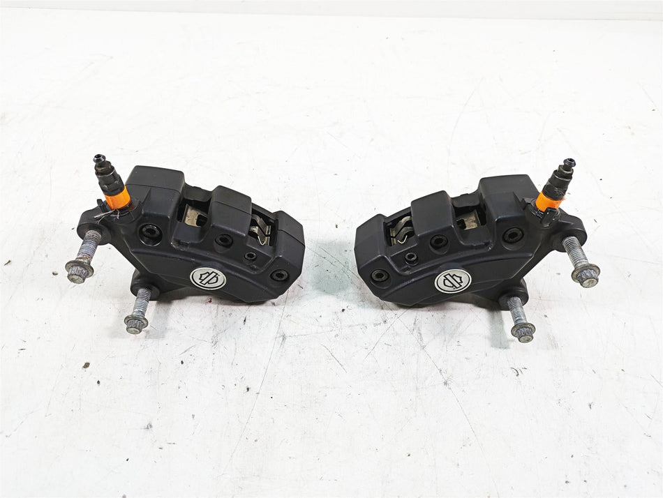 2013 Harley Touring FLHX Street Glide Front Brake Caliper Set 43027-08 44023-08 {{ shop.shopifyCountryName }} - Mototech271