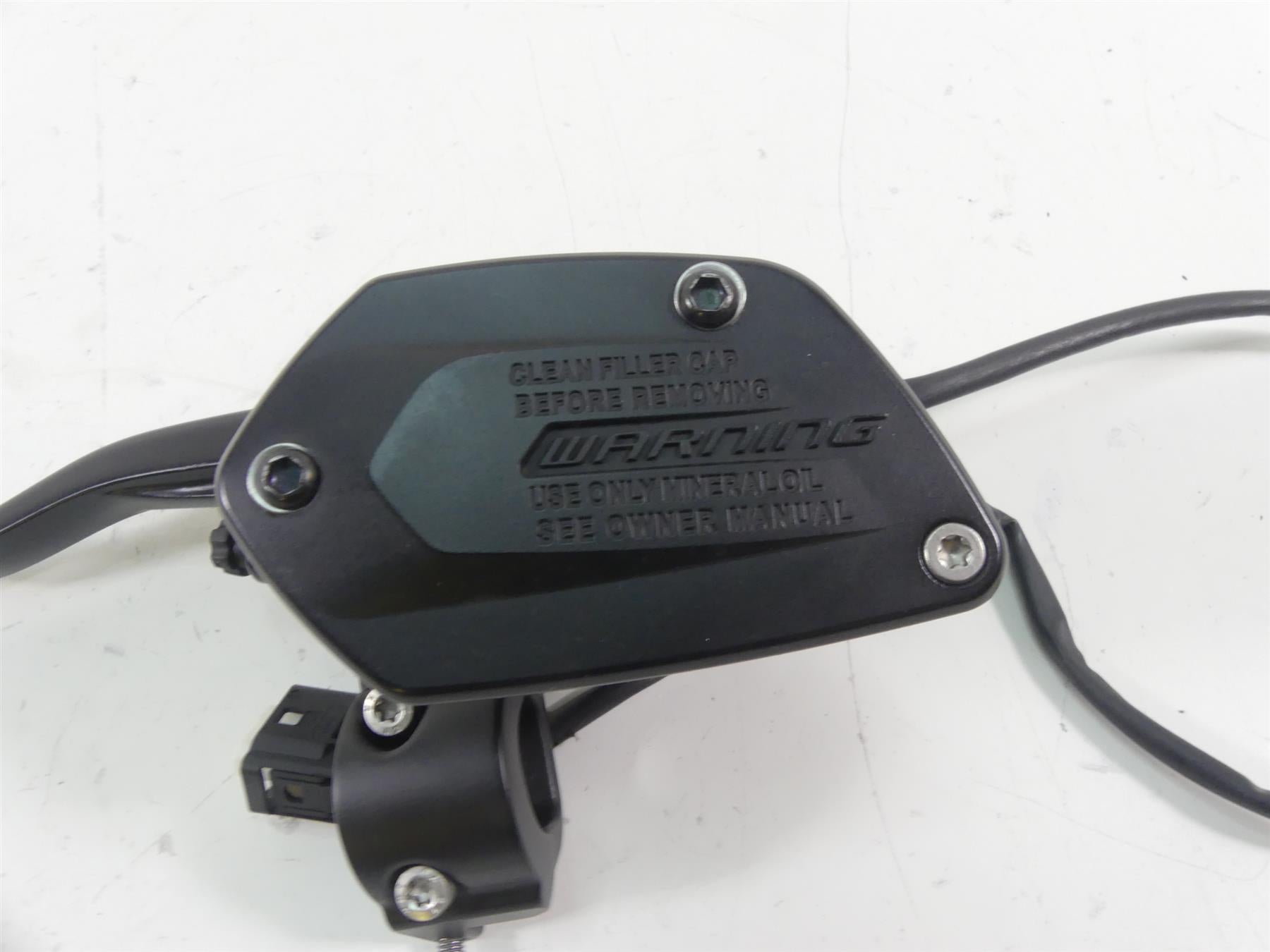 2015 BMW K1600GT K48 Clutch Master Cylinder + Lever 32728533722 {{ shop.shopifyCountryName }} - Mototech271