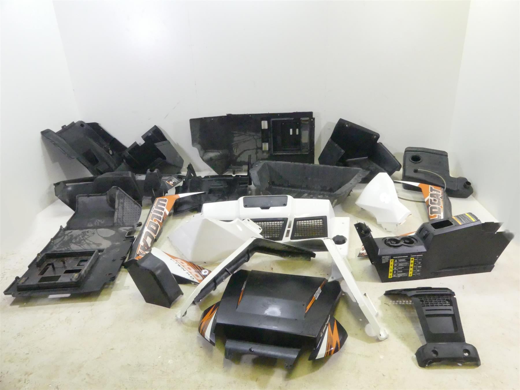 2013 Arctic Cat Wildcat 1000 LTD Body Fairing Plastic Cargo Box Set 4406-167 {{ shop.shopifyCountryName }} - Mototech271