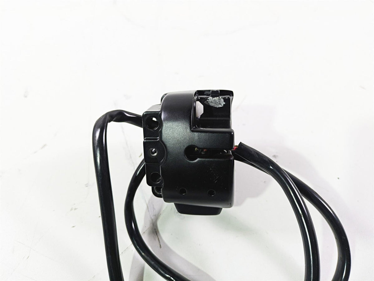 2017 Harley FLS Softail Slim Right Hand Start Stop Control Switch 71500297 {{ shop.shopifyCountryName }} - Mototech271