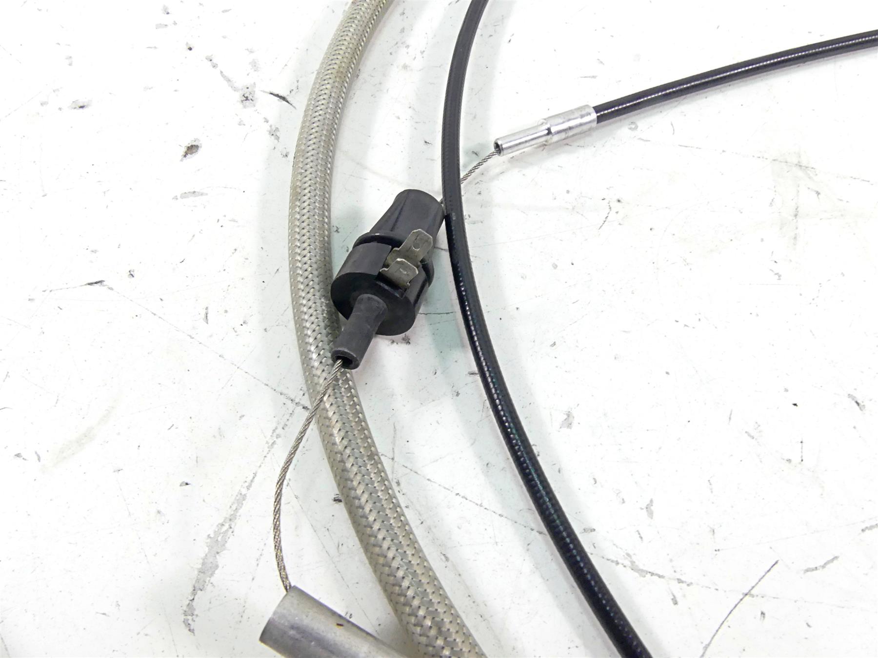 2002 Harley Touring FLHTC Electra Glide 16" Ape Hanger Clutch & Throttle Cable {{ shop.shopifyCountryName }} - Mototech271