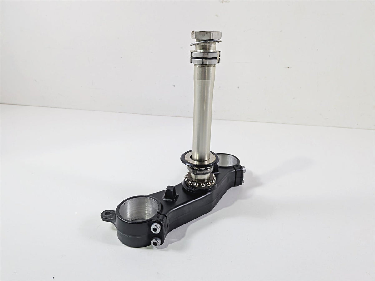 2023 Yamaha MT10 MTN1000 Lower Triple Tree Steering Clamp B5Y-23340-00-00 {{ shop.shopifyCountryName }} - Mototech271