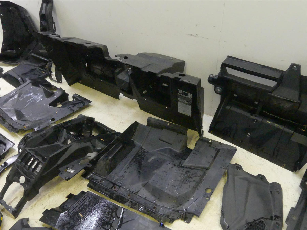 2017 Can Am Maverick X3 XDS Turbo R Body Plastic Fairing Cover Set 705011087 {{ shop.shopifyCountryName }} - Mototech271