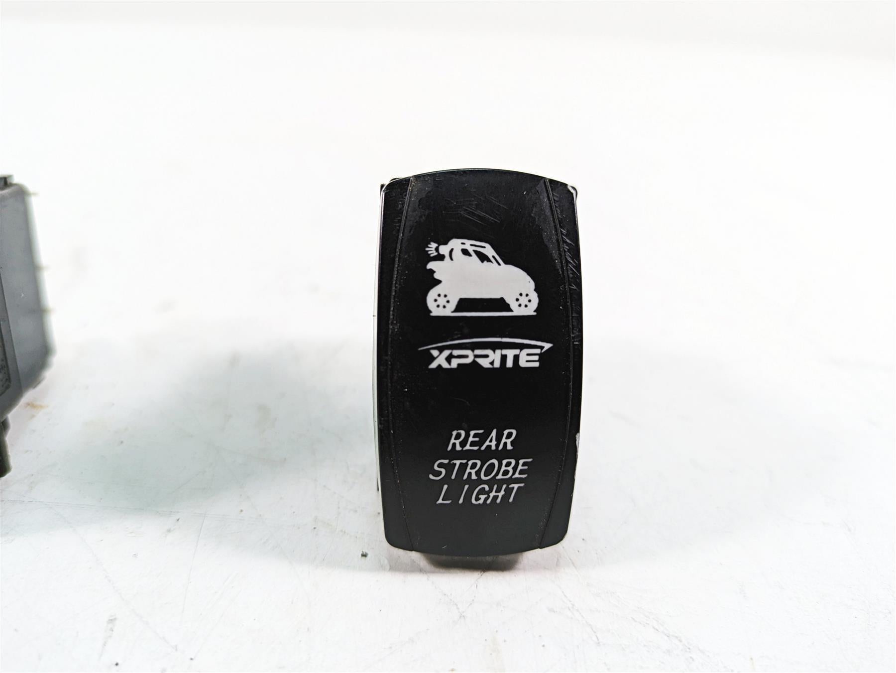 2018 Yamaha YXZ1000R EPS SS Led Light Bar & Rear Strobe Light Switch Set {{ shop.shopifyCountryName }} - Mototech271