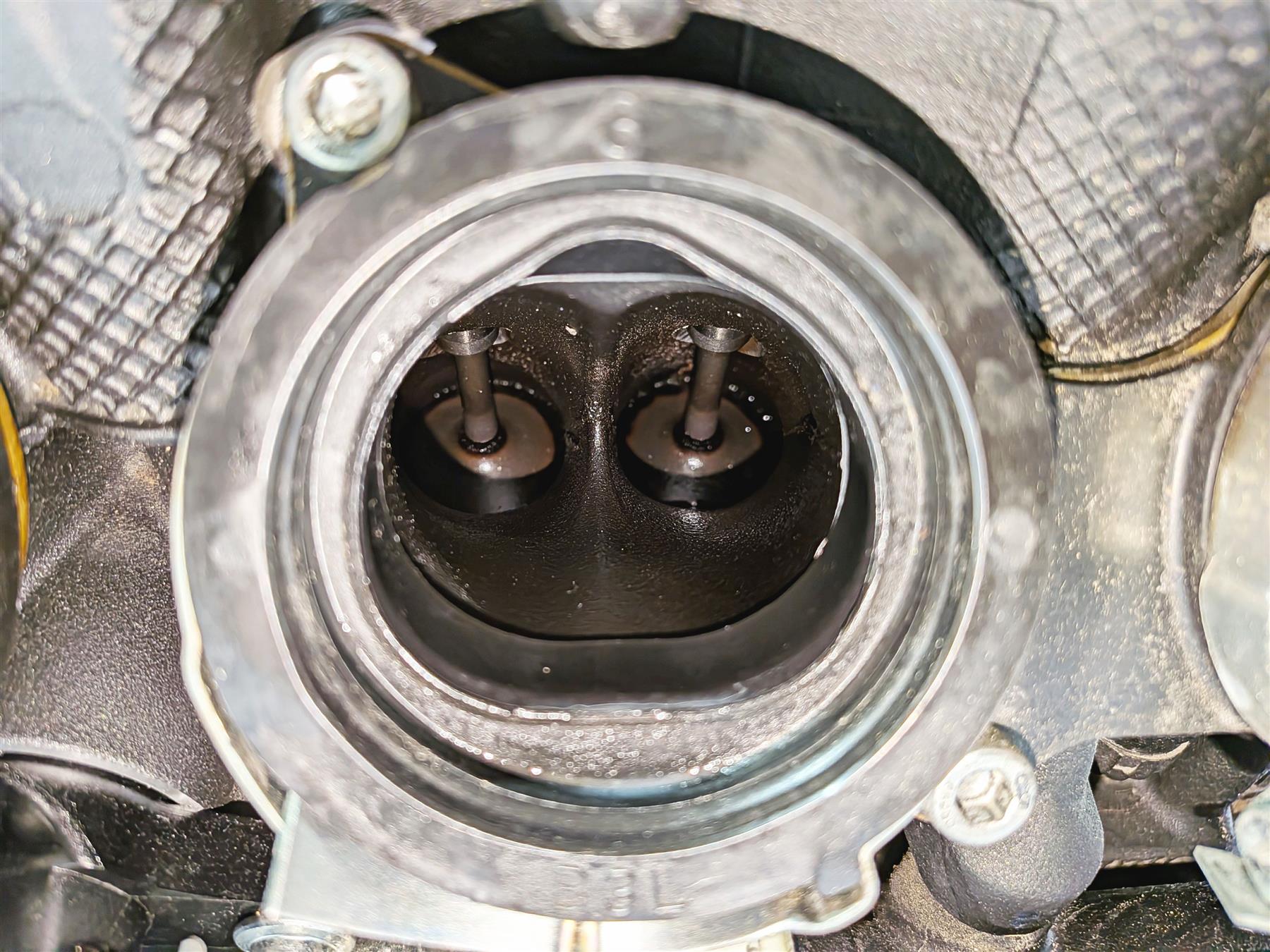 2024 Yamaha YZF R1 RN65 Running Engine Transmission Cp4 - Video B3L-15100-09-00 {{ shop.shopifyCountryName }} - Mototech271