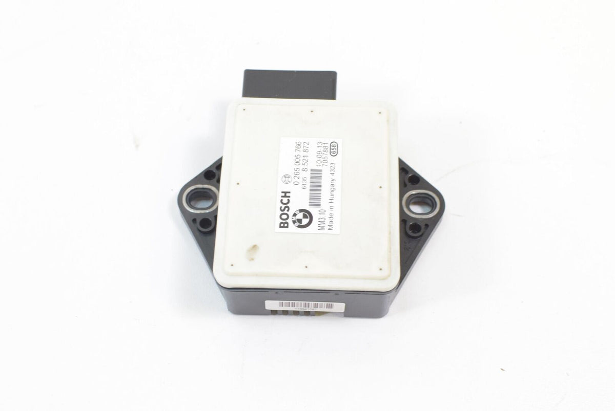 2014 BMW S1000 RR K46 Speed Sensor / Drehratensensor 61358521872 {{ shop.shopifyCountryName }} - Mototech271