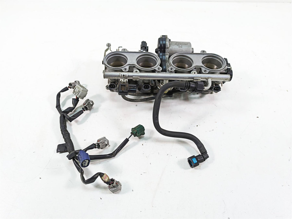 2007 Yamaha R1 YZFR1 Mikuni Throttle Body Bodies & Wiring 4C8-13750-00-00 {{ shop.shopifyCountryName }} - Mototech271