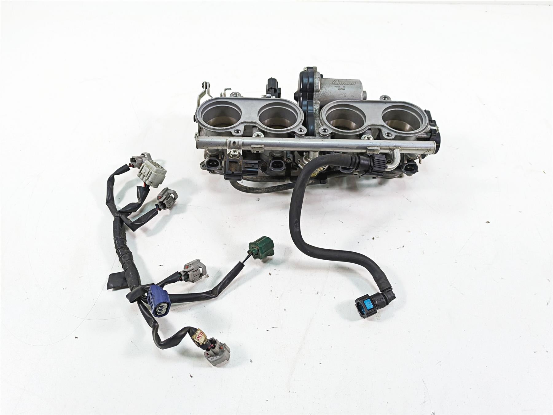 2007 Yamaha R1 YZFR1 Mikuni Throttle Body Bodies & Wiring 4C8-13750-00-00 {{ shop.shopifyCountryName }} - Mototech271
