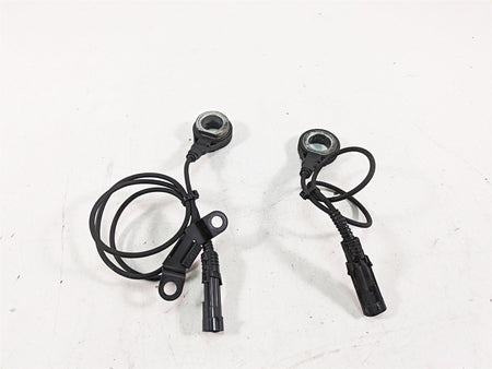 2014 Harley Touring FLHTK Electra Glide Abs Brake Wheel Speed Sensors 32700015 {{ shop.shopifyCountryName }} - Mototech271