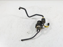 Load image into Gallery viewer, 1997 Kawasaki VN1500 Vulcan Fuel Gas Petrol Pump - Tested 49040-1063 | Mototech271

