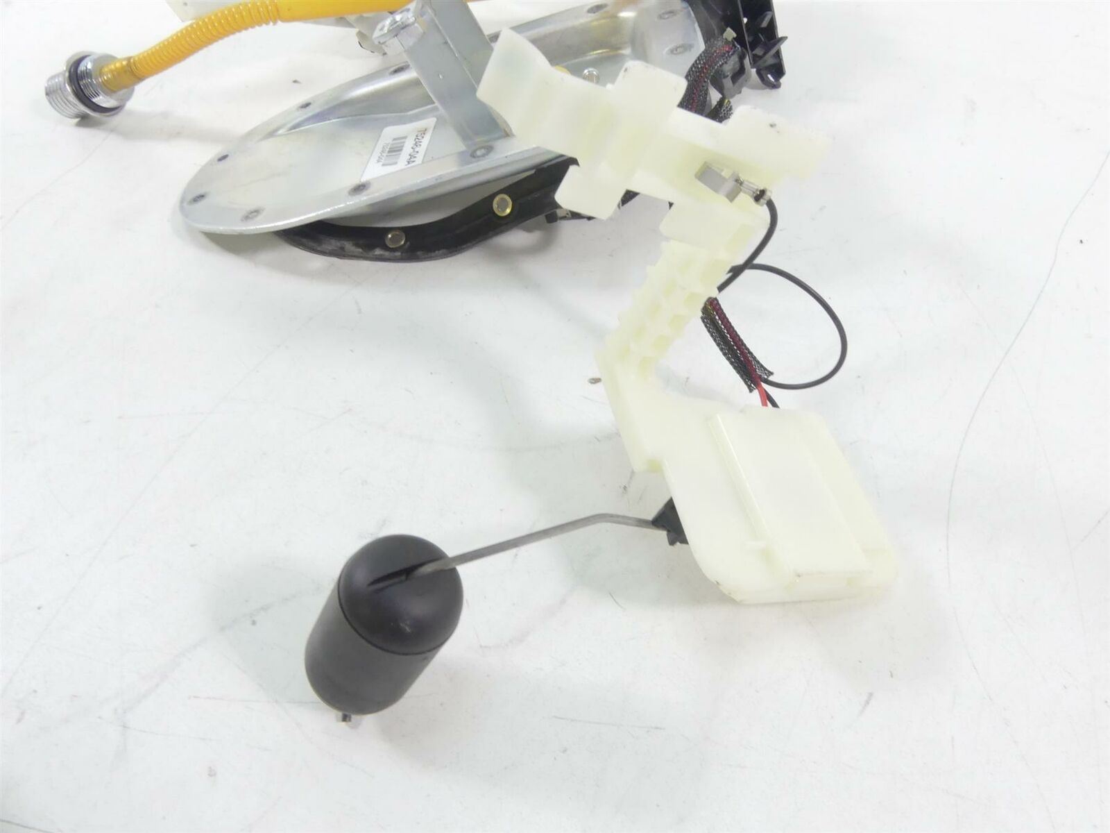 2017 Harley FXDLS Dyna Low Rider Fuel Gas Petrol Pump & Sending Unit 75218-04D {{ shop.shopifyCountryName }} - Mototech271