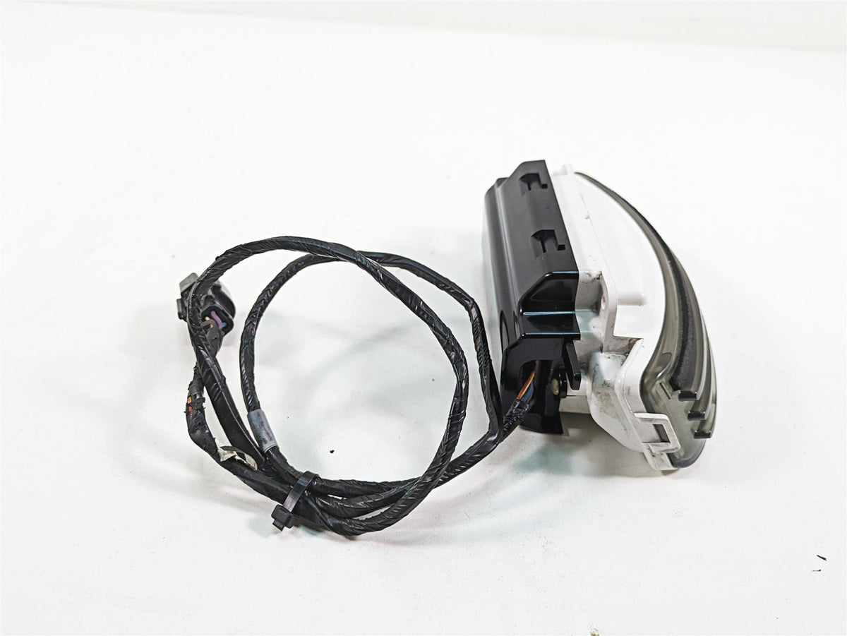 2013 Harley Touring FLHX Street Glide Taillight Fascia Wing Light -Read 69375-10 {{ shop.shopifyCountryName }} - Mototech271