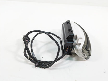 2013 Harley Touring FLHX Street Glide Taillight Fascia Wing Light -Read 69375-10 {{ shop.shopifyCountryName }} - Mototech271