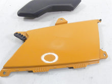 Load image into Gallery viewer, 2008 BMW R1200GS K25 Between Leg Side Cover Fairing Set 46637700886
