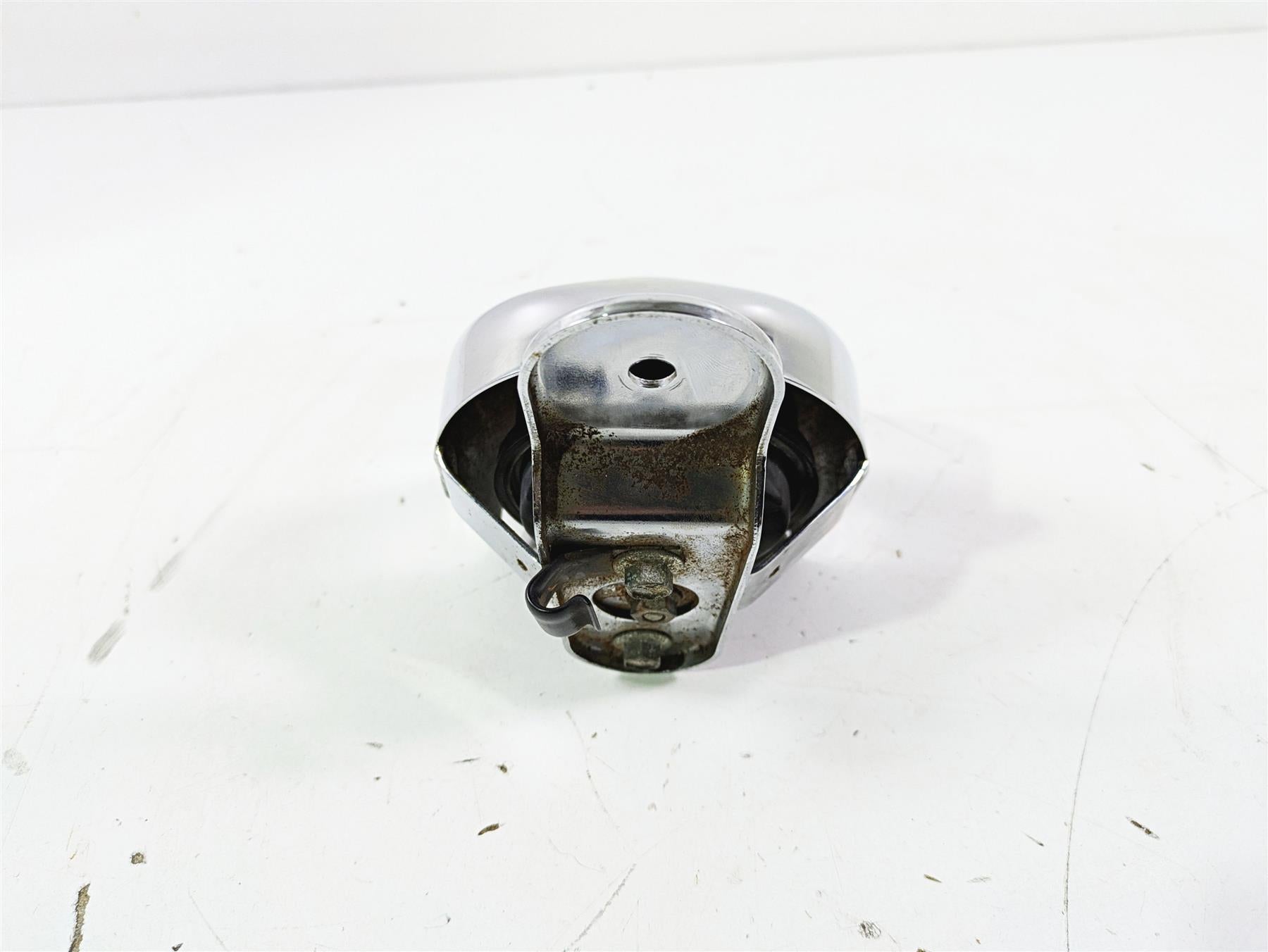 2005 Harley Softail FLSTSCI Heritage Springer Horn & Chrome Cover 61300478A {{ shop.shopifyCountryName }} - Mototech271