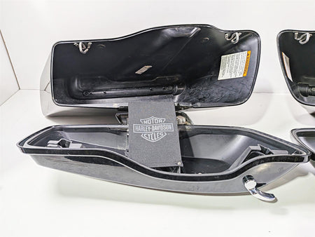 2018 Harley Touring FLHTCU Electra Glide Saddlebag Saddle Bag Set 90200412-Mototech271