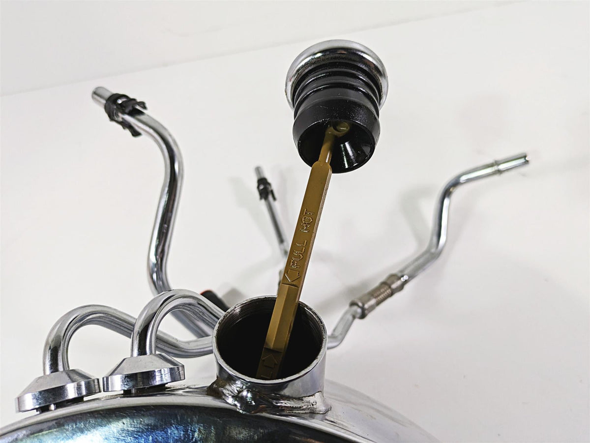 2008 Harley FLSTC Softail Heritage Oil Tank Reservoir & Lines Set 62498-00A {{ shop.shopifyCountryName }} - Mototech271