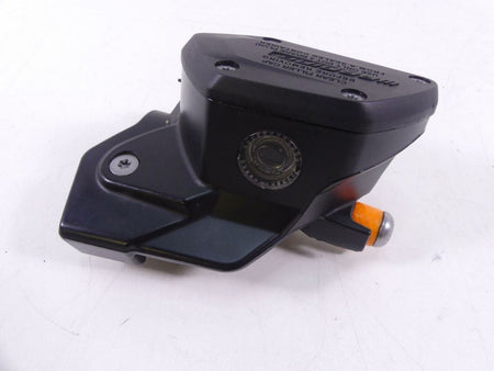2016 BMW R1200RS K54 Front Brake Master Cylinder 8553933 32728559604 {{ shop.shopifyCountryName }} - Mototech271