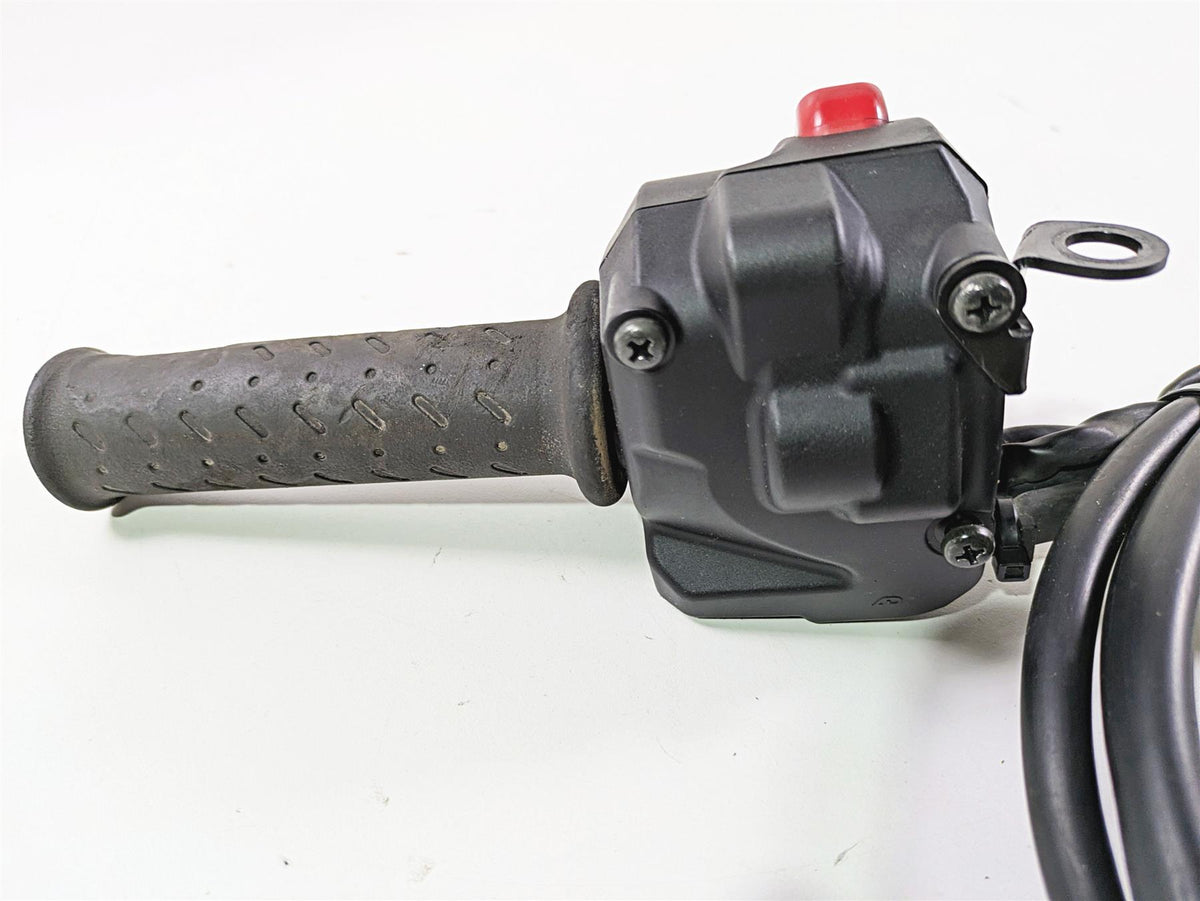 2013 Triumph Tiger 1215 Explorer Right Hand Throttle Control Switch T2041644 {{ shop.shopifyCountryName }} - Mototech271