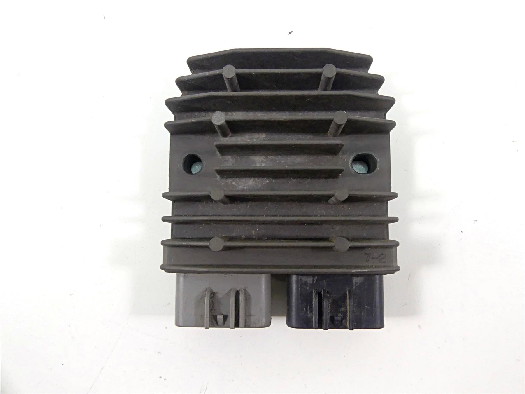2013 BMW S1000RR K46 Rectifier Voltage Regulator FH012DA 12317718422 {{ shop.shopifyCountryName }} - Mototech271