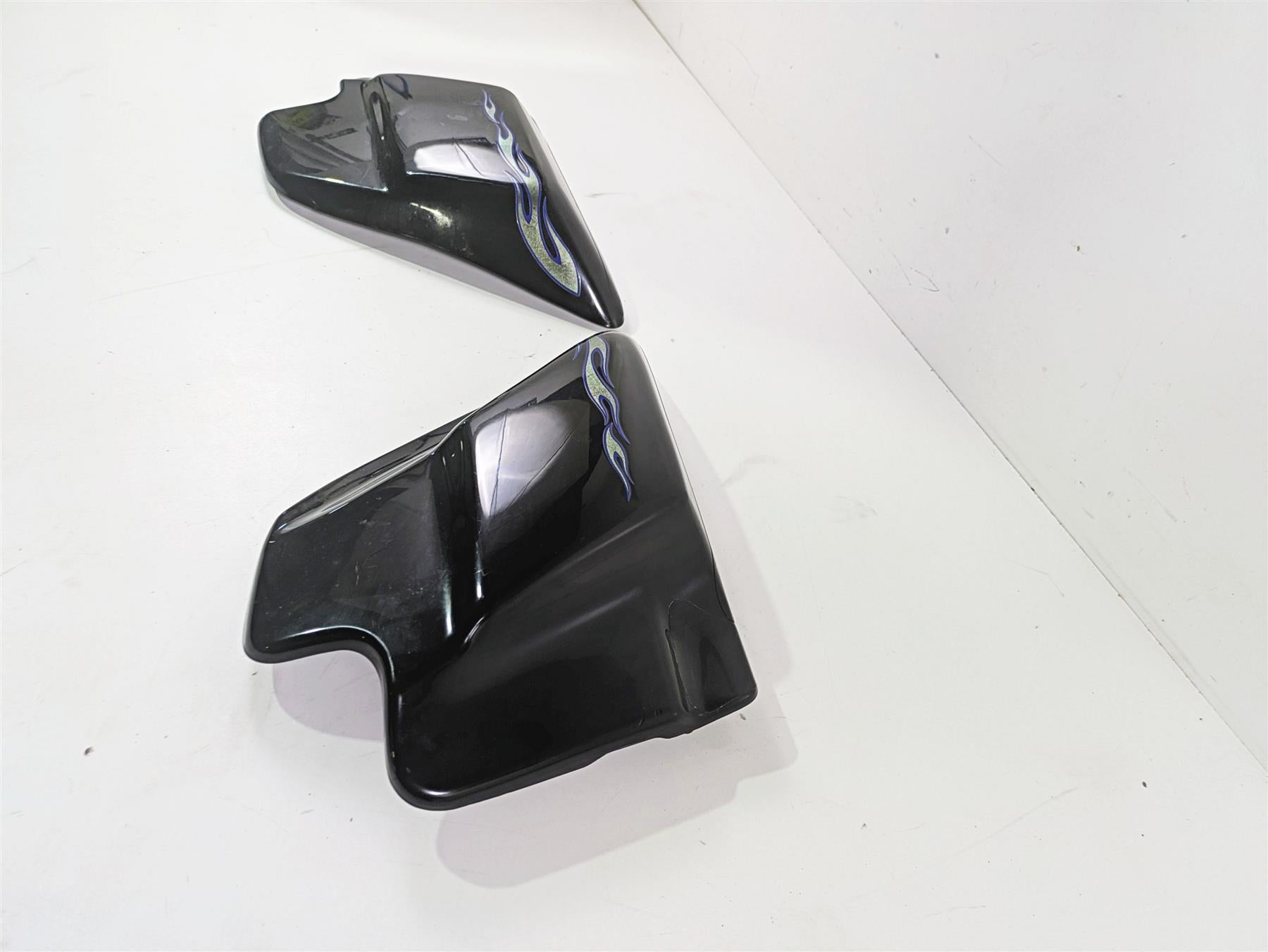 2007 Harley Touring FLHRSE CVO Road King Side Covers Fairings Black Ice 66048-97 {{ shop.shopifyCountryName }} - Mototech271