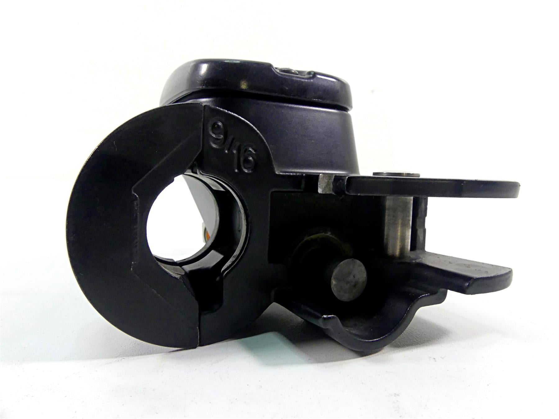 2011 Harley Softail FXS Blackline Front Brake Master Cylinder 9/16" 45029-11D {{ shop.shopifyCountryName }} - Mototech271