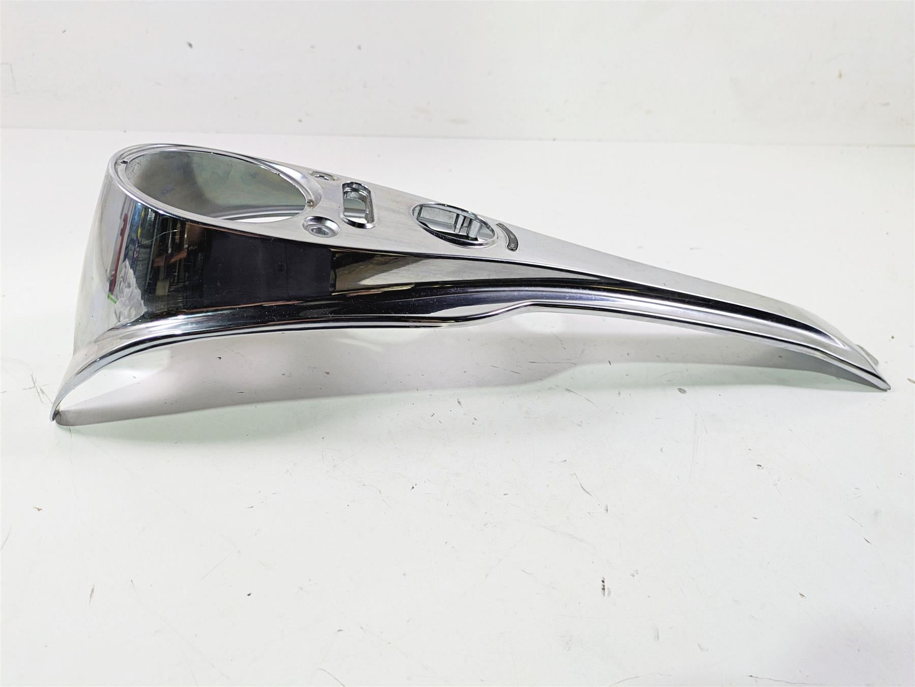 2016 Harley FXDWG Dyna Wide Glide Chrome Fuel Tank Dash Cover Console 70900048 {{ shop.shopifyCountryName }} - Mototech271