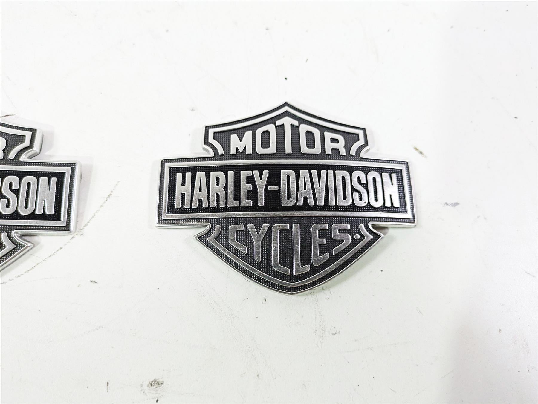 2017 Harley FLS Softail Slim Fuel Gas Petrol Tank Emblem Set 61400055 61400056 {{ shop.shopifyCountryName }} - Mototech271