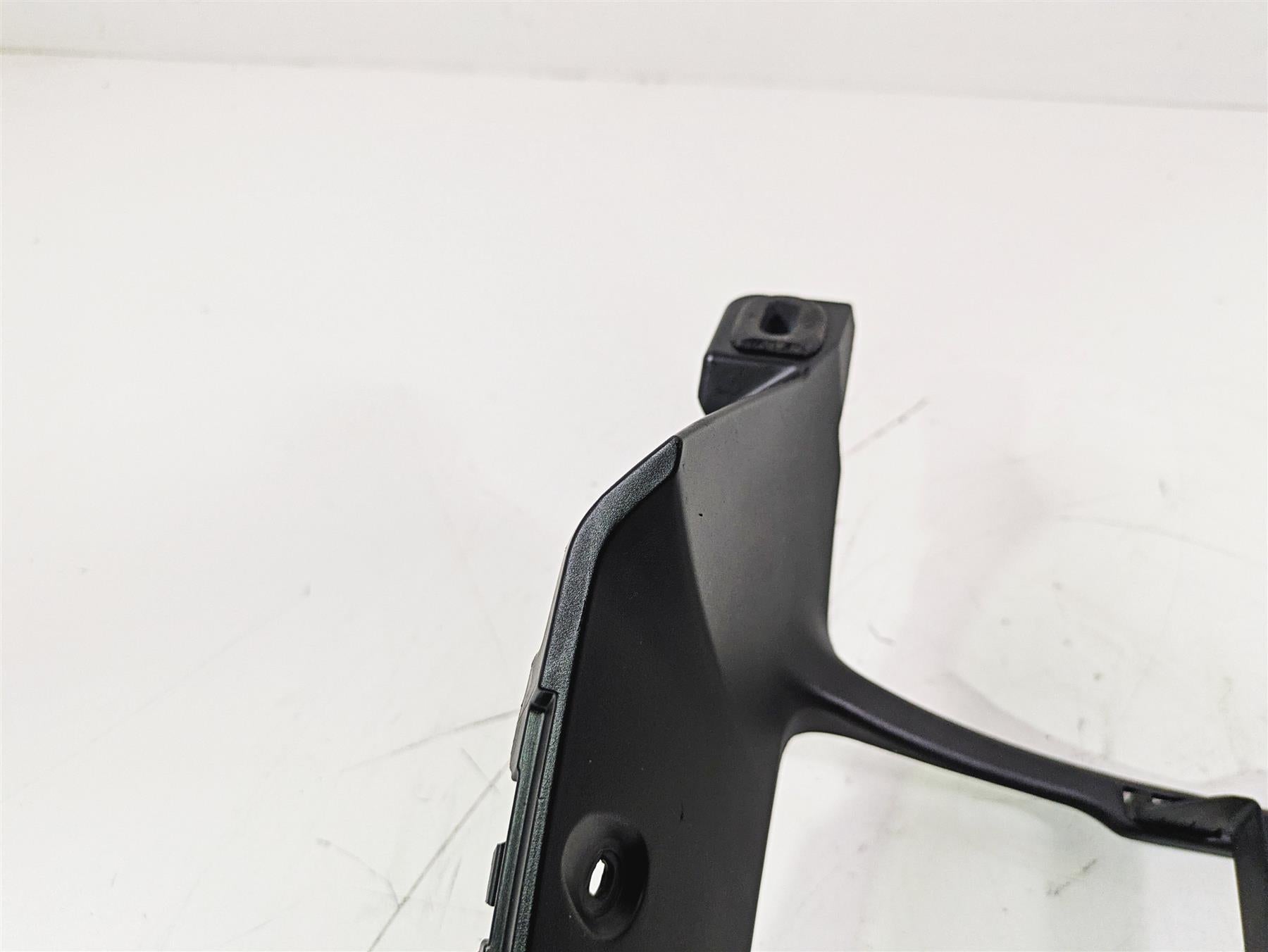 2015 BMW K1600 GT K48 Radiator Center Cover Shroud Plastic 17117726602 {{ shop.shopifyCountryName }} - Mototech271