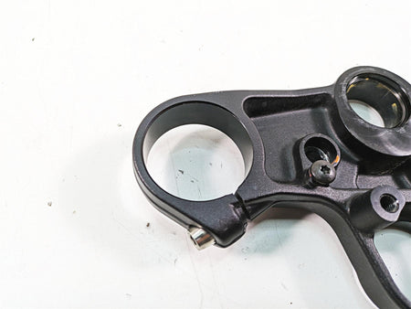 2020 Aprilia Tuono V4 Factory Upper Triple Tree Steering Clamp 2B005702 898680 {{ shop.shopifyCountryName }} - Mototech271