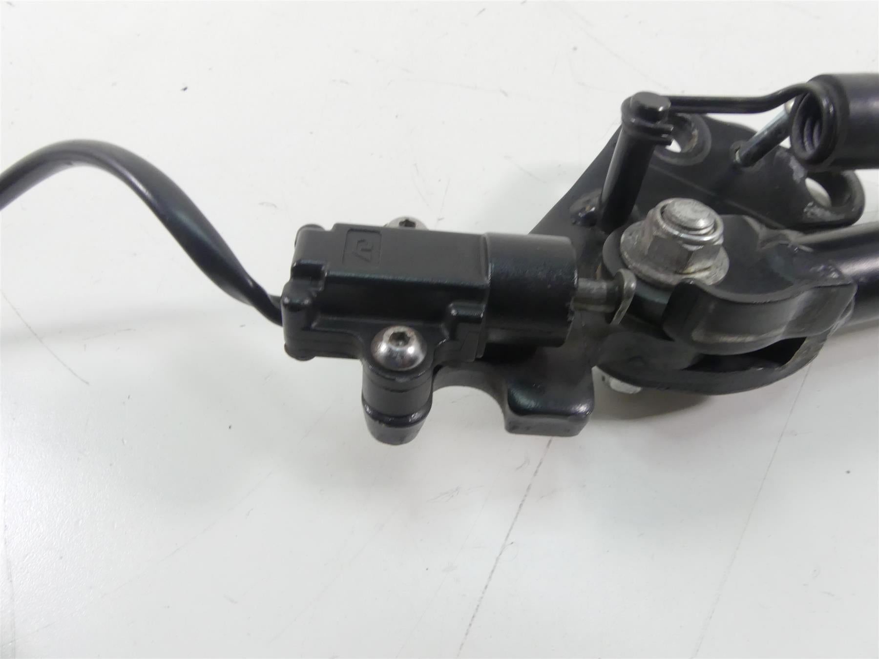 2015 Yamaha MT09 FZ09 Side Kickstand Kick Stand & Safety Switch 1RC-27311-00-00 {{ shop.shopifyCountryName }} - Mototech271