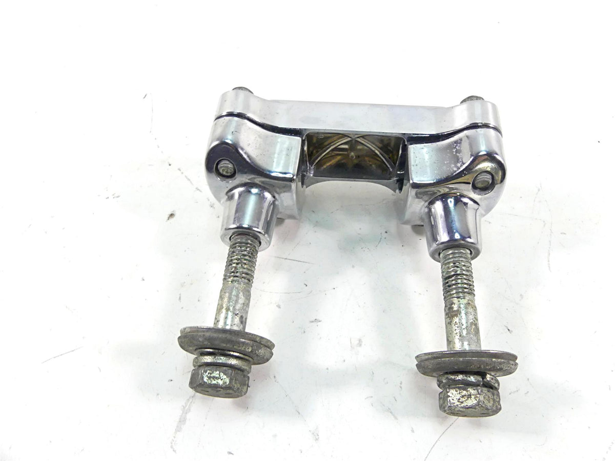 2002 Harley FLSTCI Softail Heritage Chrome Handlebar Holder Riser Set 56567-86B {{ shop.shopifyCountryName }} - Mototech271